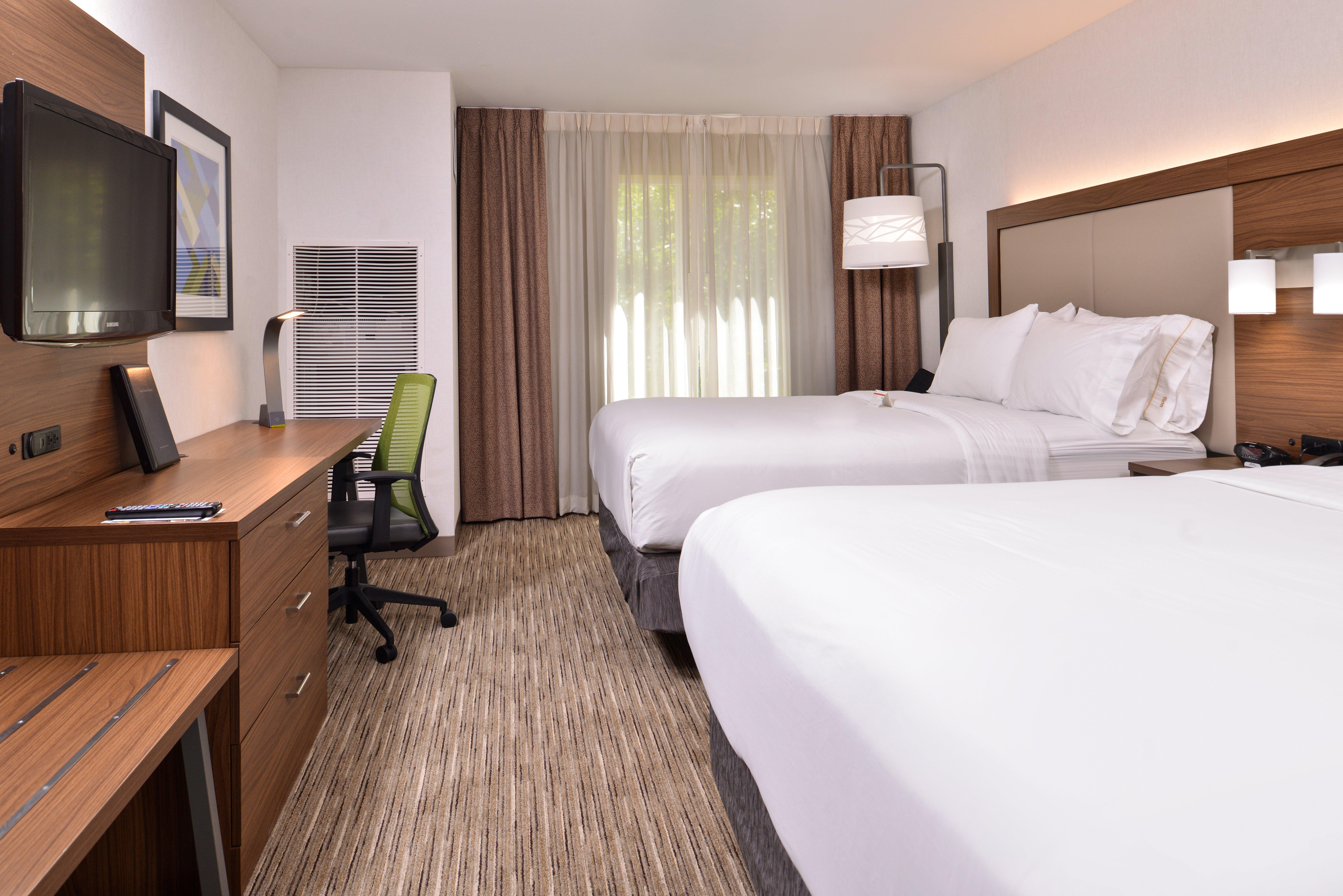 Holiday Inn Express & Suites Lacey - Olympia By Ihg Exterior photo