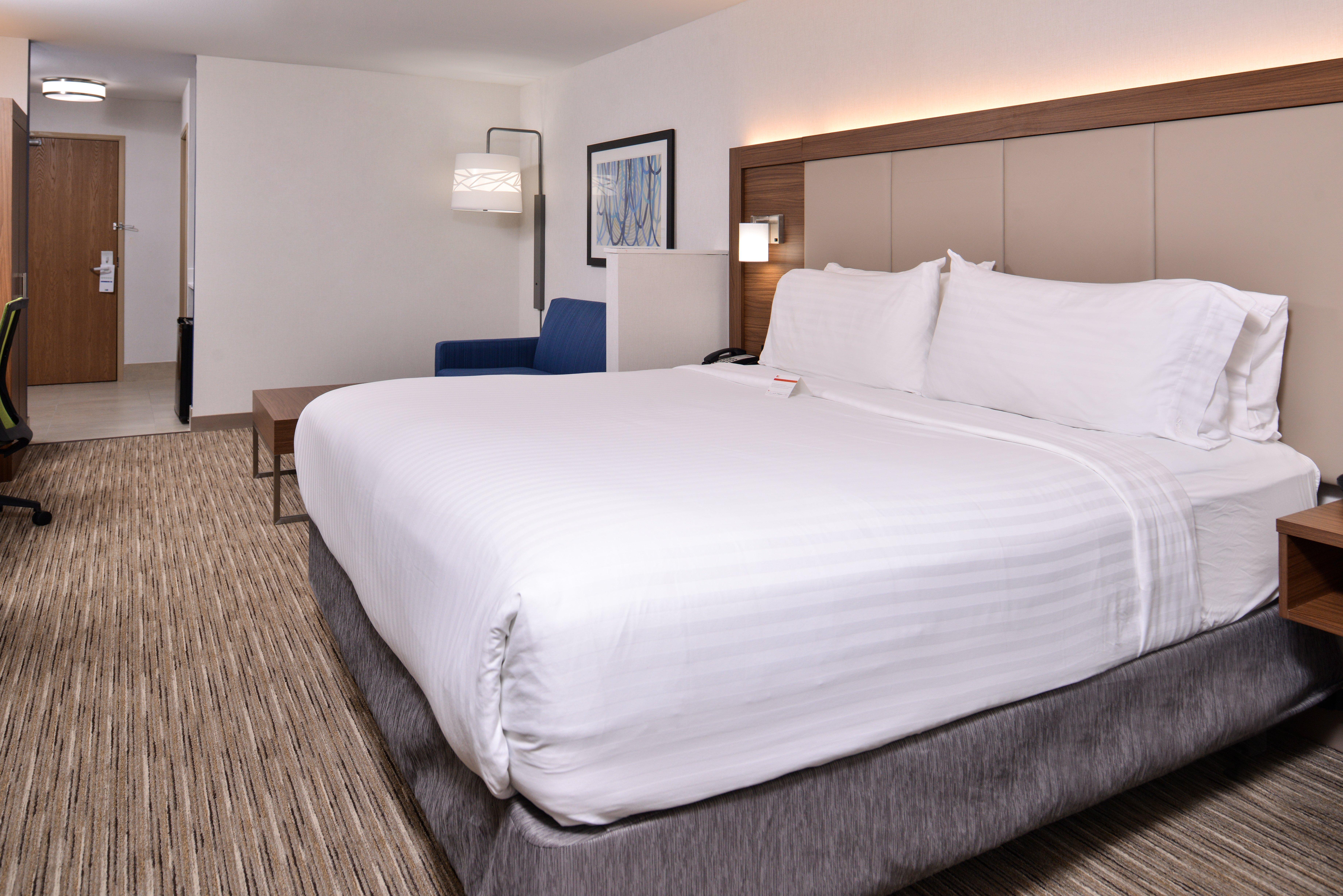Holiday Inn Express & Suites Lacey - Olympia By Ihg Exterior photo